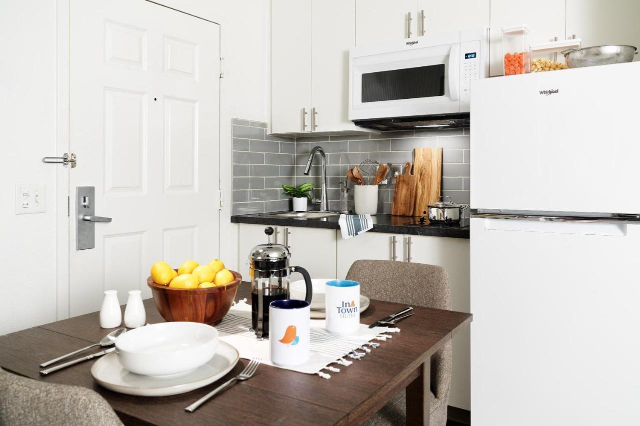 Intown Suites Extended Stay Chicago Il - Oakbrook Villa Park Eksteriør bilde